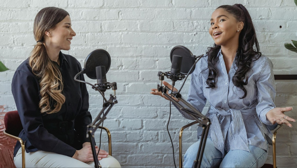 Maximizing Your Reach with Podcast Advertising